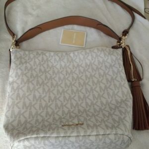 Michael Kors Shoulder/Handbag